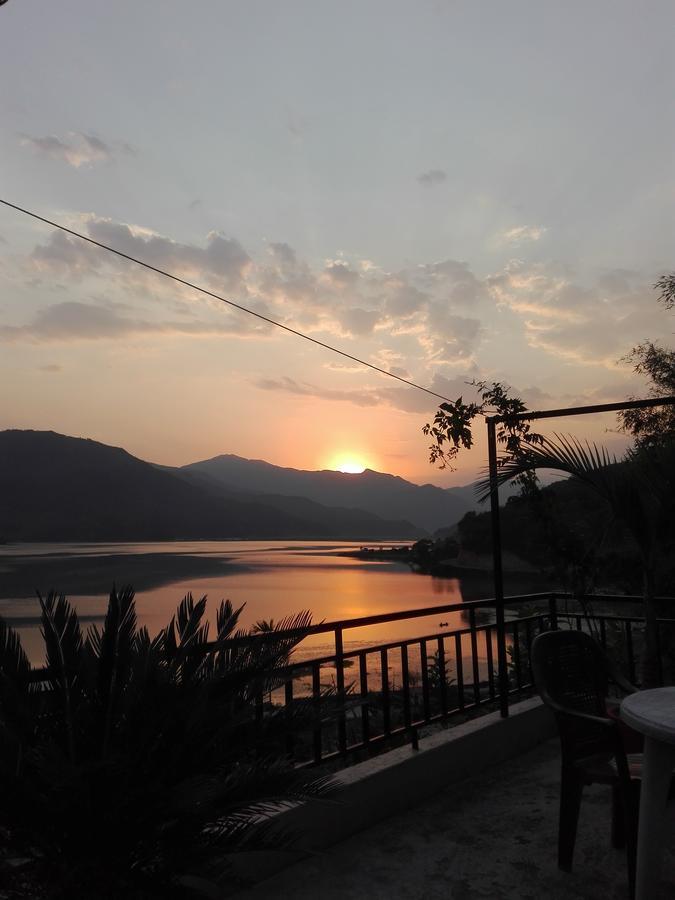 Little Pilgrim Lodge Pokhara Exterior photo